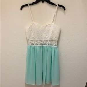 Summer two-toned dress from A. Byer.